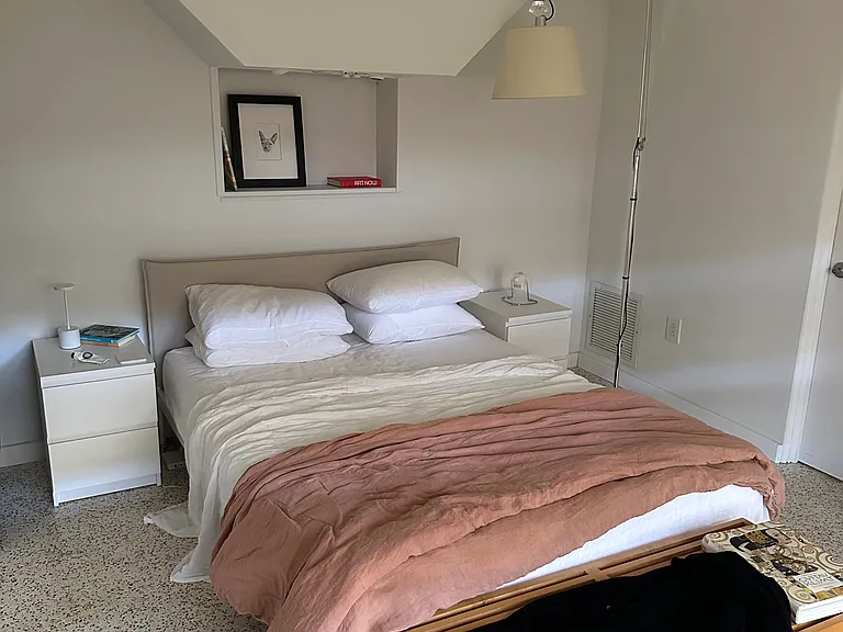 2710 Avenue C — Photo 19