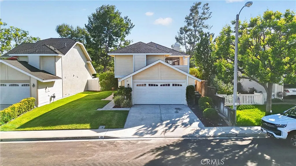 4 bed, 2.5 bath, 1769 sqft, $6,000 — Photo 4