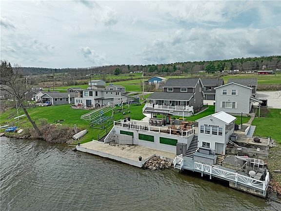 5th image of 4188 Shorewood Dr