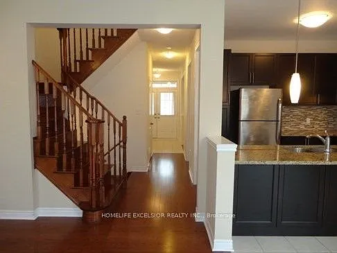 17 Pelister Dr — Photo 4