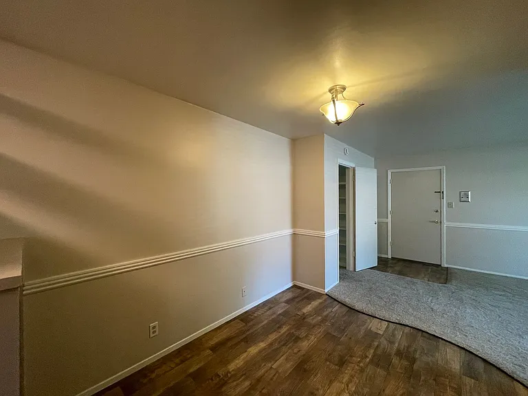 5488 Carlson Dr #&-5492 — Photo 6