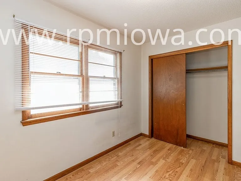209 Todd Cir — Photo 11