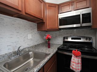 Flats on Hickman, Bridgeville, PA 15017