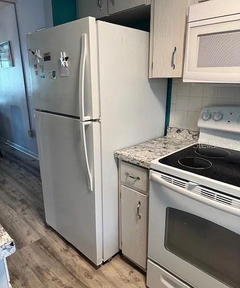 4746 Azalea Dr #103C — Photo 17