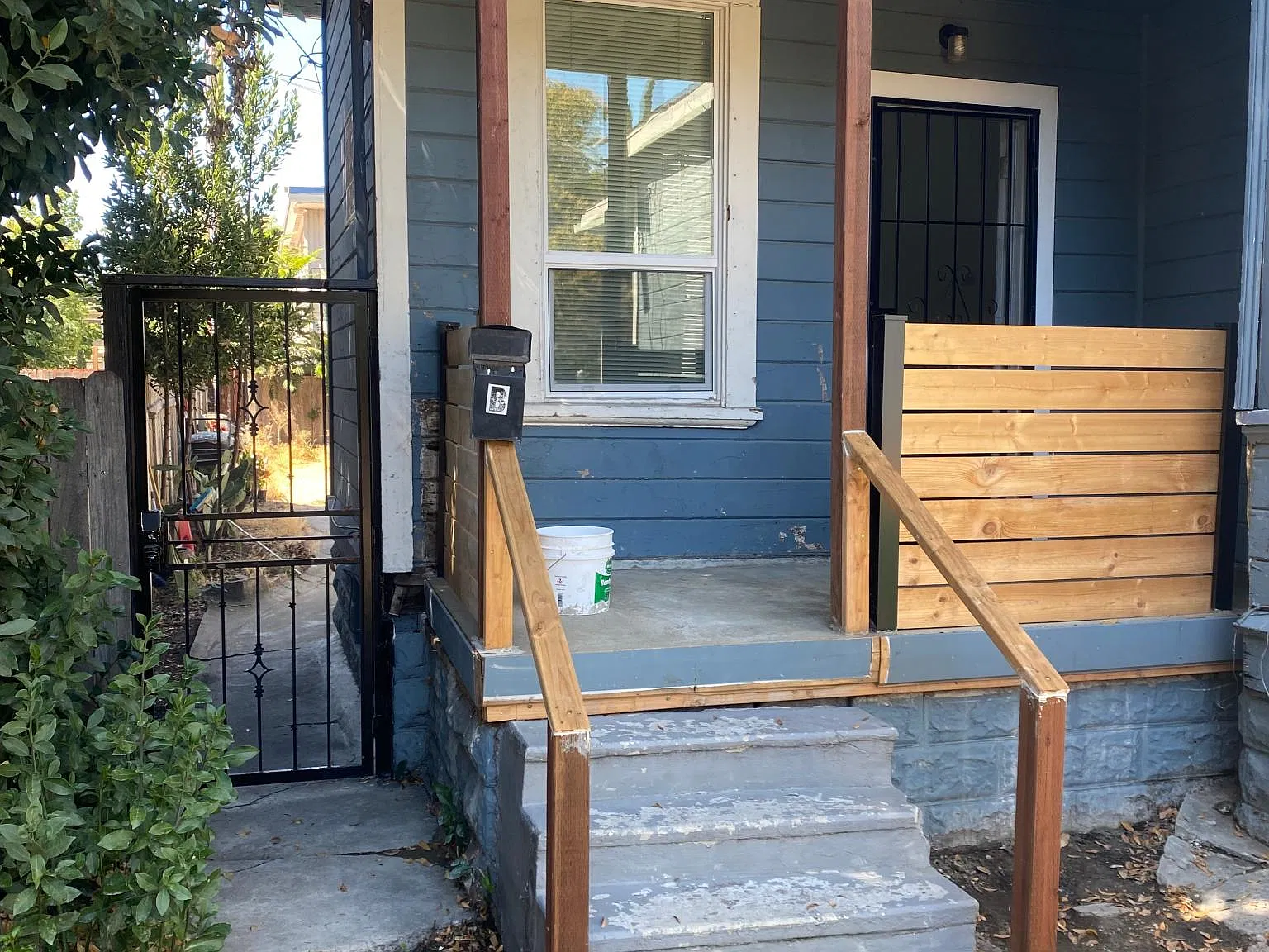 1 bed, $1,300 — Photo 1