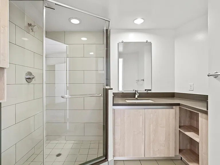 Western Lux — Photo 103