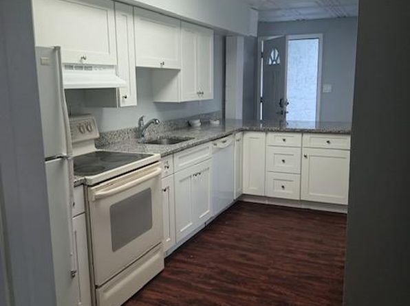 109 Gravel Pike APT E4