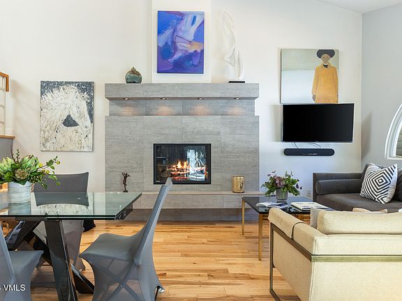 5th image of 358 Stone Creek Dr #1