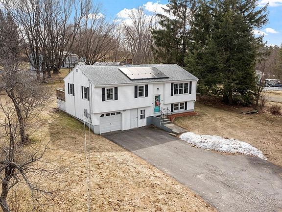 3rd image of 225 Leominster Rd