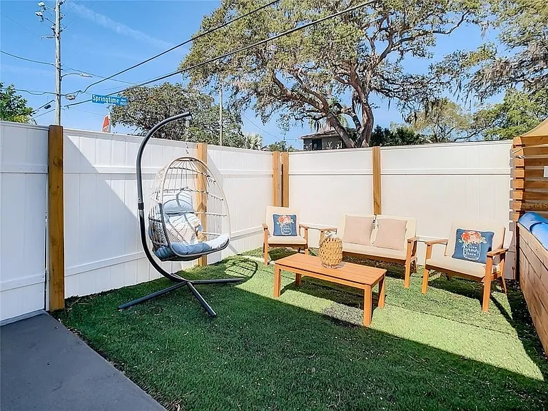 1887 Springtime Ave #1-A — Photo 9