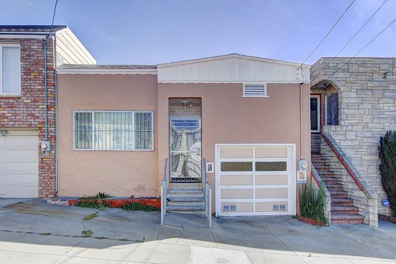 1st image of 174 Victoria St