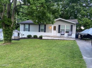 5112 Middle Ridge Ln, Knoxville, TN 37921