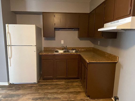 4th image of 11707 Wareing Ct