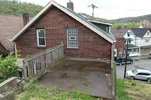 2nd image of 130 State St