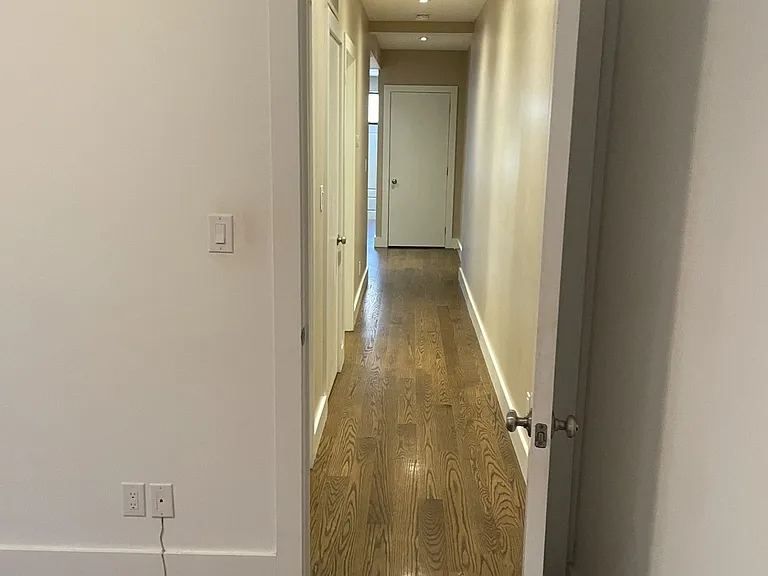 111 Lippincott St #MAIN — Photo 20