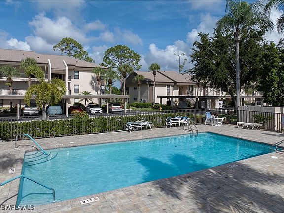 5th image of 5845 Trailwinds Dr APT 523