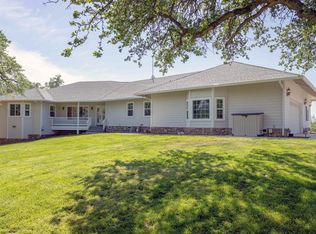 20460 Vintage Dr, Red Bluff, CA 96080
