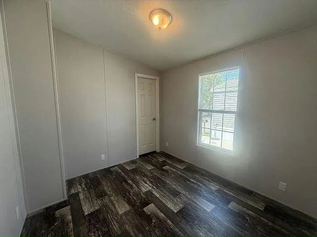 4125 Park St N #111 — Photo 7