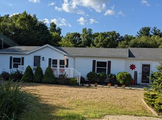 43 Ten Mile Rd NE, Comstock Park, MI 49321