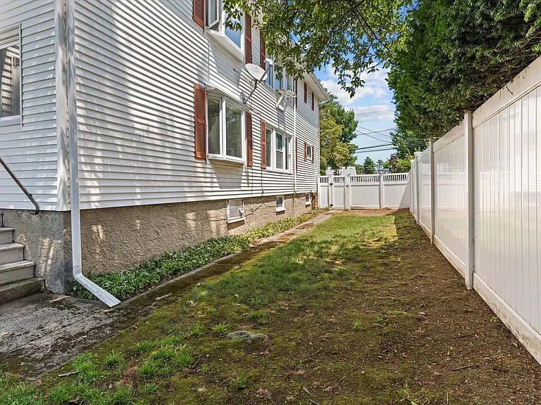 2179 Centre St #1 — Photo 22