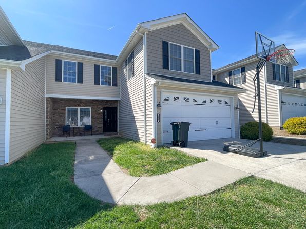 295 Vista Links Dr, Buena Vista, VA 24416