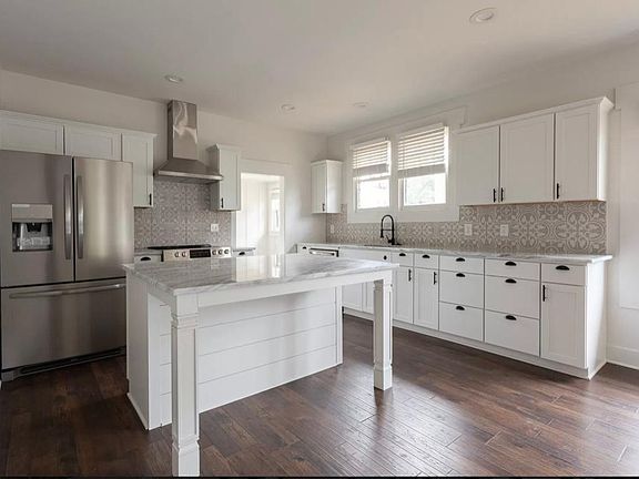 4th image of 403 Neill Ave