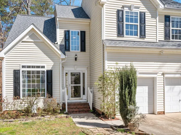 2100 Summit Dr, Hillsborough, NC 27278