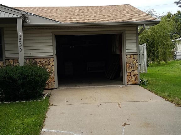 2nd image of 520 S Belmont Ave