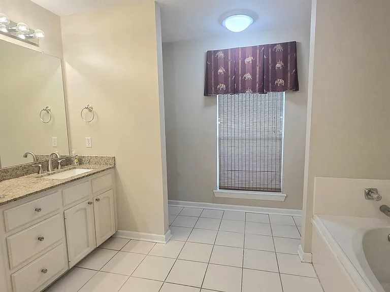 17656 Chasefield Ave — Photo 19