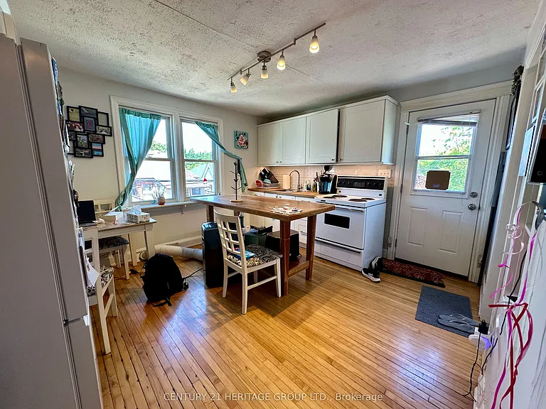 1125 Cannon St E — Photo 5