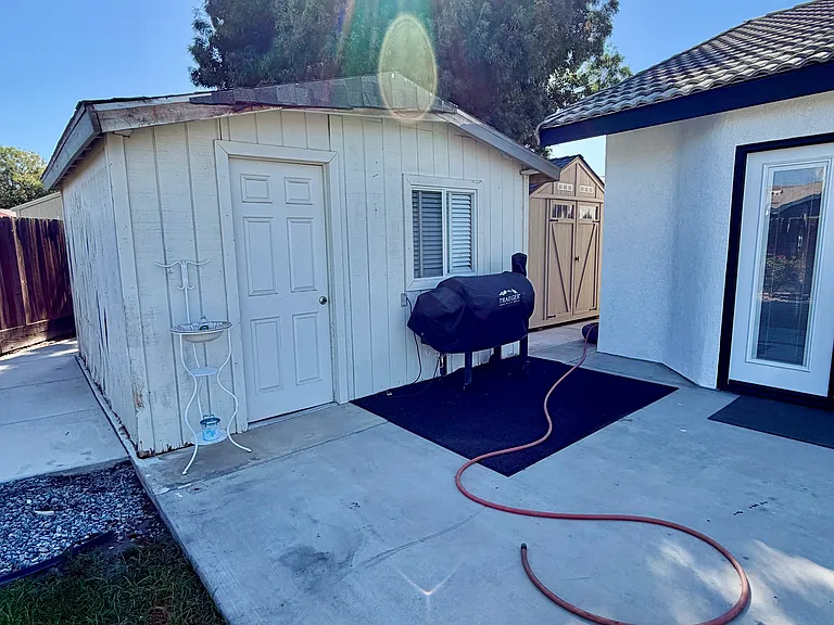 1468 Cornell Ct — Photo 25