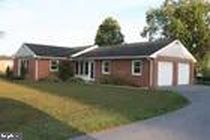 747 Bruce Ave, Mount Joy, PA, 17552