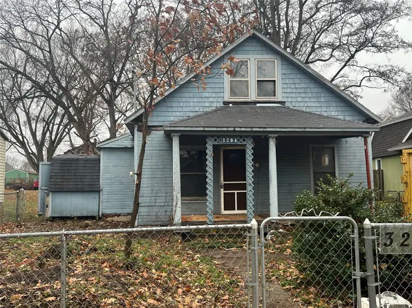 3208 Bowdoin St, Des Moines, IA 50313