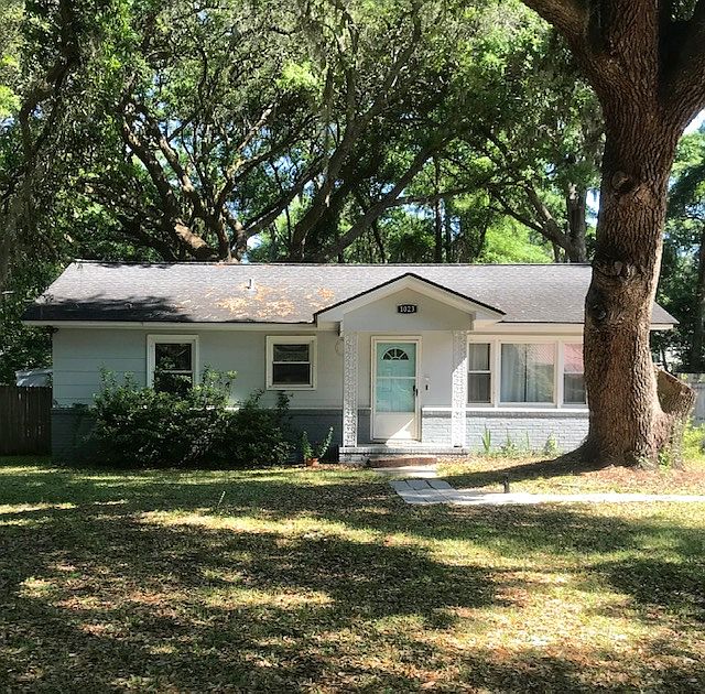 1st image of 1023 Hodge Dr