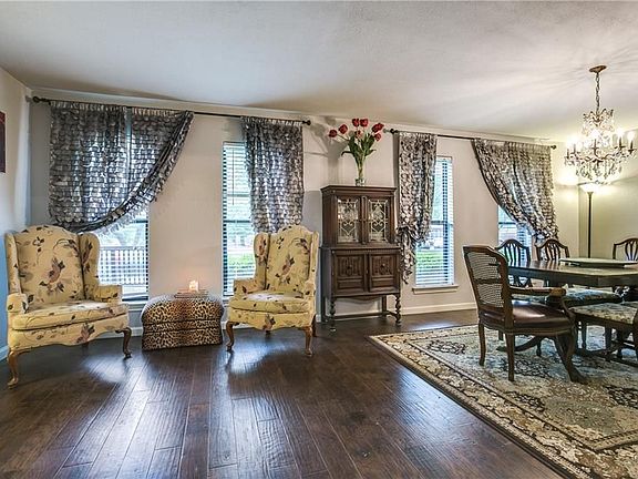 2nd image of 13608 Knollwood Dr