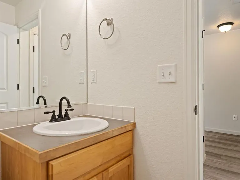 4415 Wolcott Dr — Photo 10