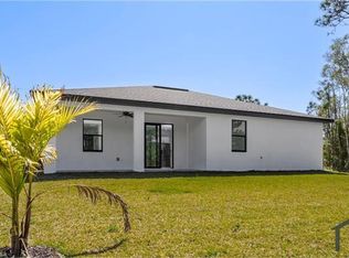 817 Newell St E, Lehigh Acres, FL 33974