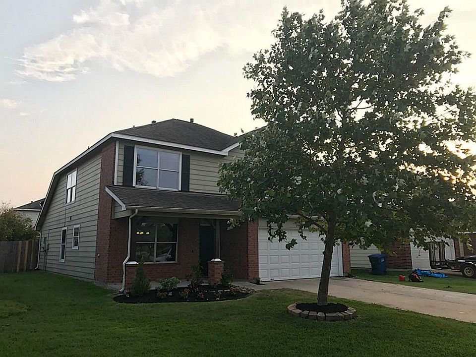 1st image of 17943 Branch Creek Dr
