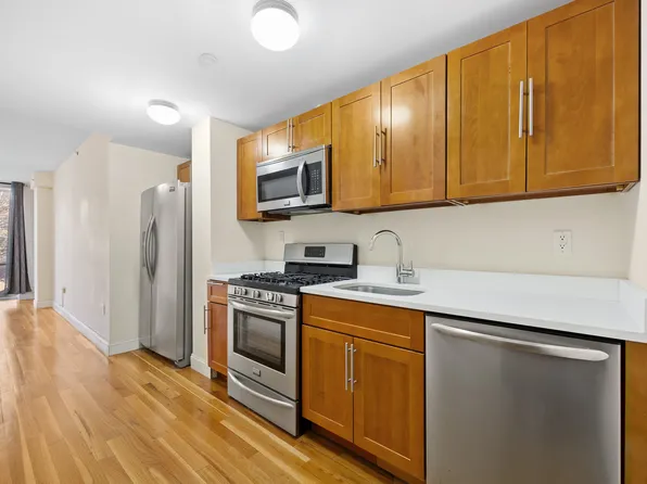 2068 Ocean Avenue image 6 of 15