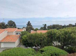 28214 Rey De Copas Ln, Malibu, CA 90265