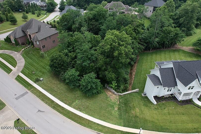 2nd image of 6016 Springhouse Farm Ln