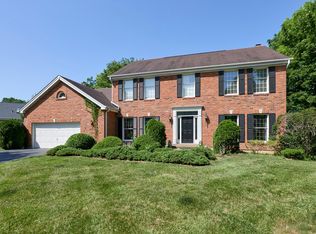 16578 Baxter Forest Ridge Dr, Chesterfield, MO 63005
