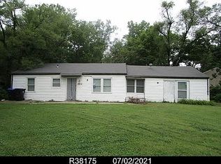 440 SE 33rd Ter, Topeka, KS 66605