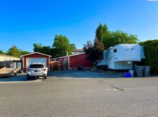 2139 N Vermont Loop, Kennewick, WA 99336