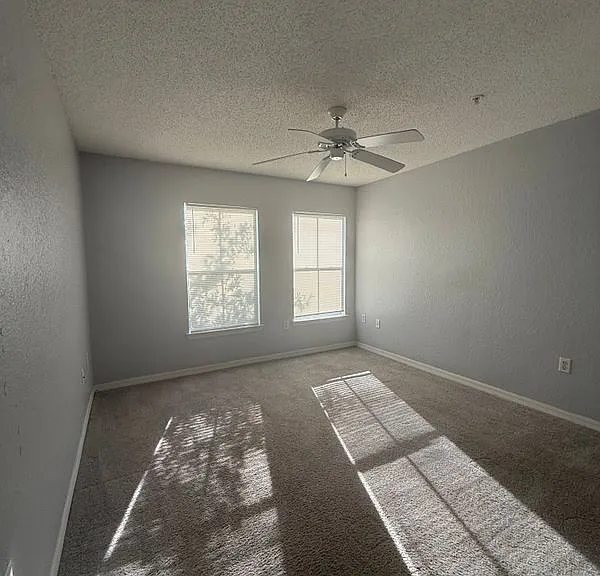 18001 Richmond Place Dr #1236 — Photo 3