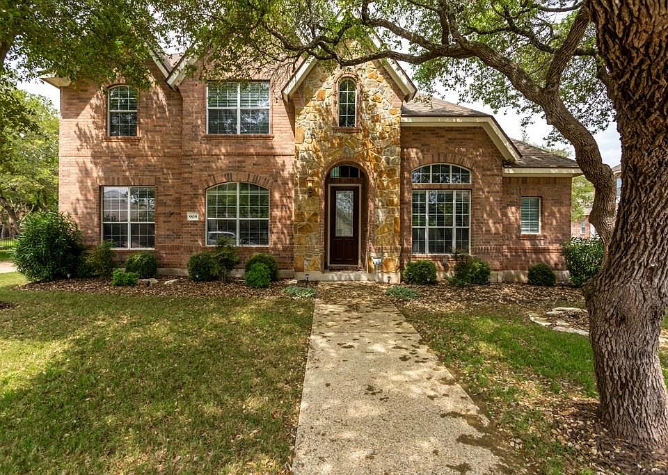 1st image of 908 Shinnecock Hills Dr