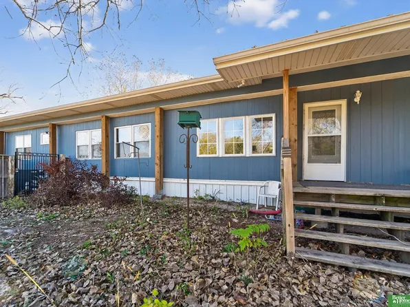 272 McGinns Lake Rd, North Bend, NE 68649