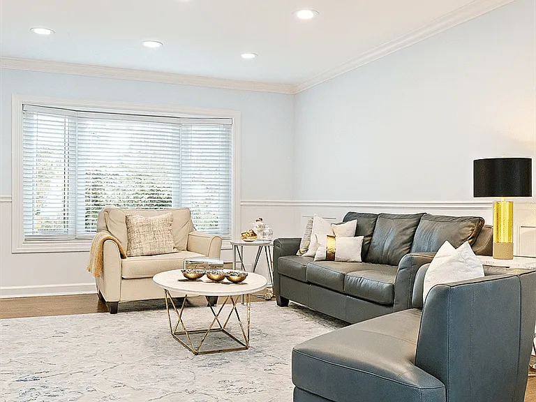 26311 Tennant St — Photo 5