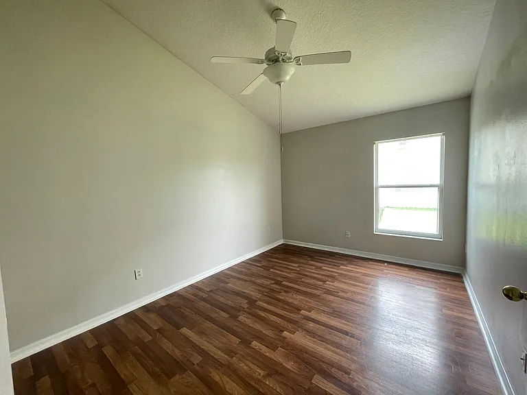 5247 Marbella Isle Dr — Photo 23