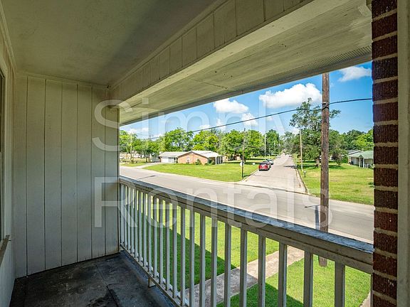 5th image of 1220 Texas St #9